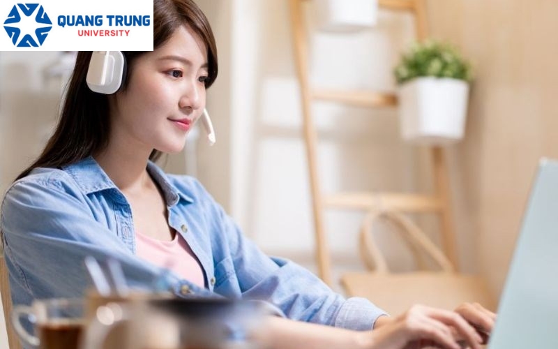 Lợi thế và hạn chế khi học Đại học Từ xa Ngôn ngữ Trung