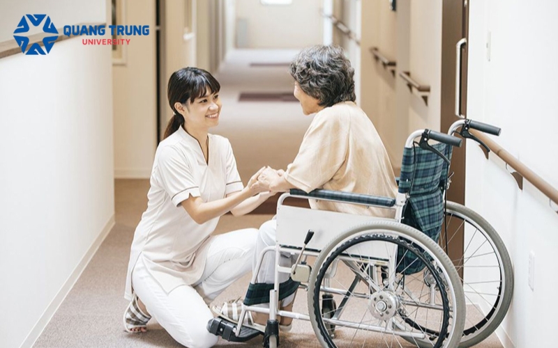 Công việc sau khi tốt nghiệp Đại học Điều dưỡng từ xa