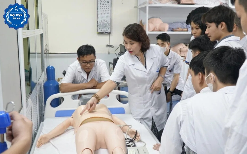 Công việc sau khi tốt nghiệp Đại học Điều dưỡng từ xa