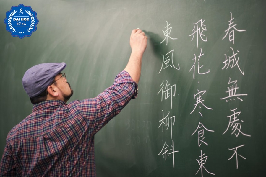 Thời gian học Đại học Từ xa Ngôn ngữ Trung trong bao lâu?