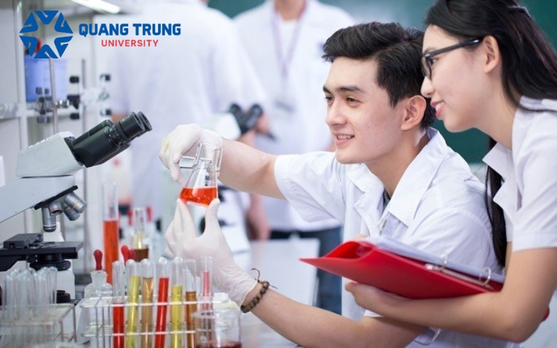 Ưu điểm khi học Đại học Dược là gì?