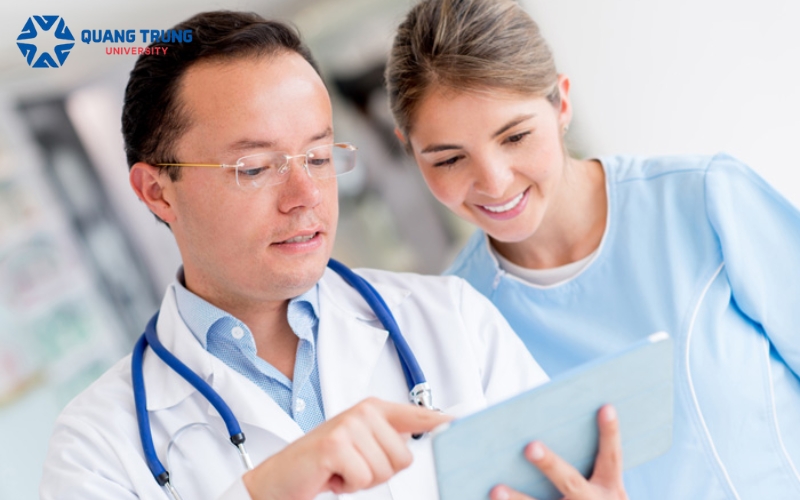 Công việc sau khi tốt nghiệp Đại học Y tế công cộng vừa học vừa làm