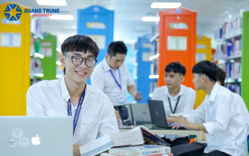 Văn bằng 2 Đại học Công nghệ thông tin là gì?