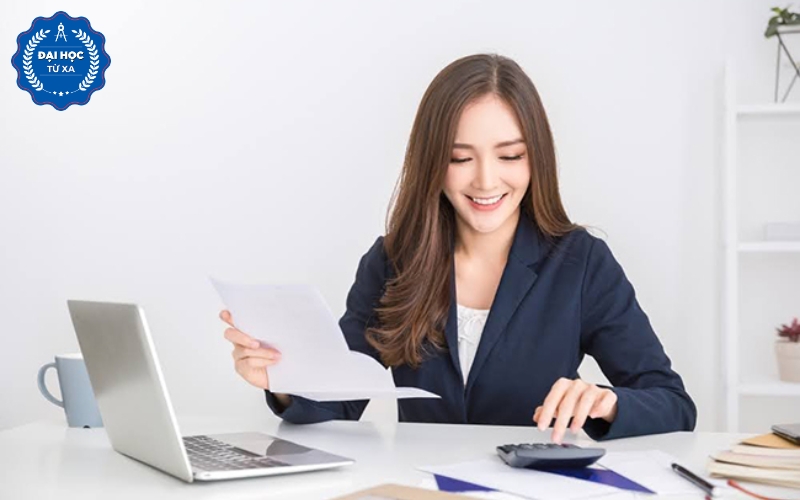 Học Đại học Kế toán Từ xa cần tố chất gì?