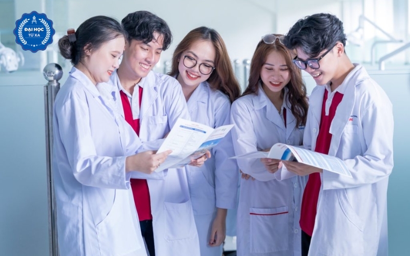Lợi ích khi học Đại học Y tế công cộng Từ xa