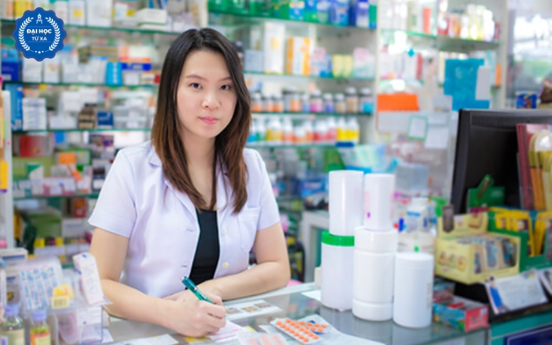 Bằng Đại học Dược có dễ xin việc không?