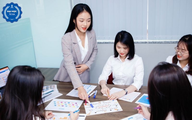Thông báo tuyển sinh Đại học Quản trị kinh doanh chính quy