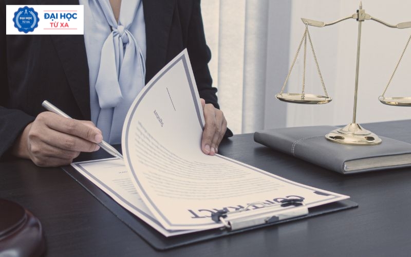 Bằng Đại học Luật online có giá trị như thế nào ở hiện tại?