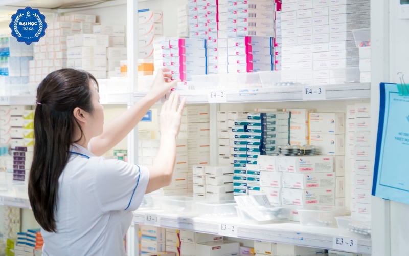Địa chỉ học online ngành Dược sĩ ở đâu uy tín?
