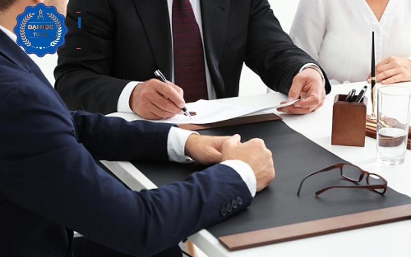 Top những trường đào tạo ngành Luật kinh tế uy tín