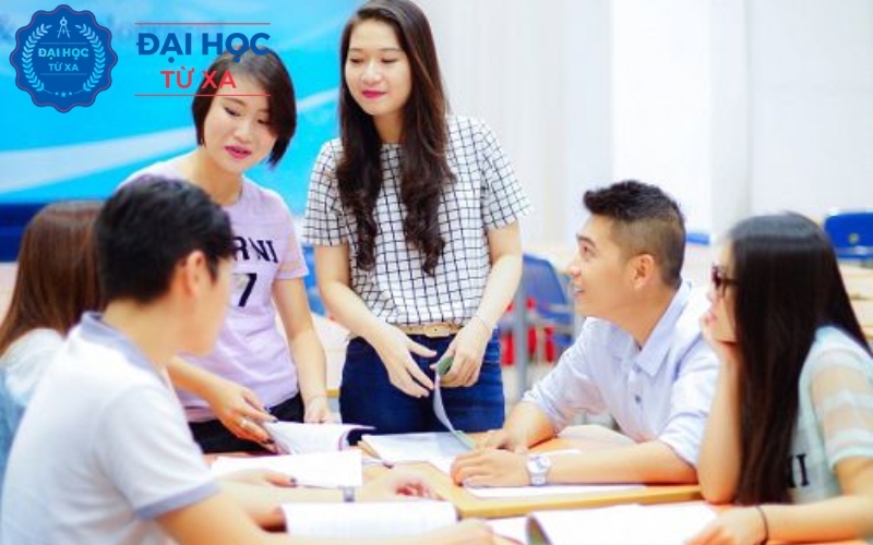Học Liên thông Đại học Quản trị kinh doanh ở đâu uy tín