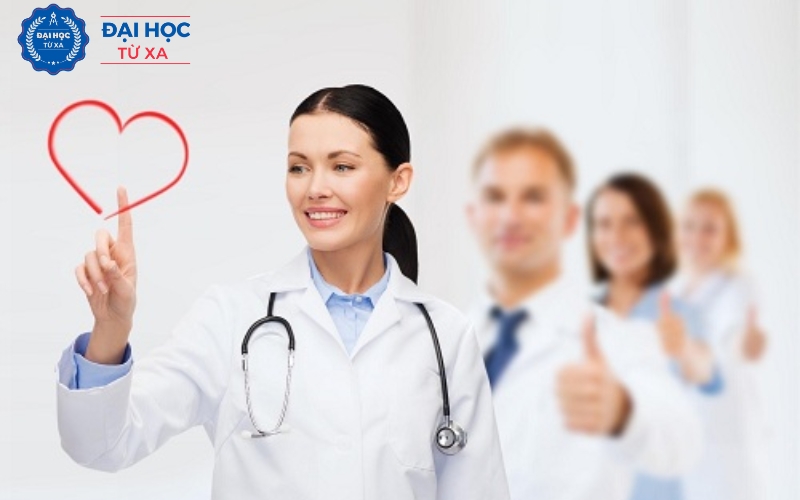 Học phí ngành Điều dưỡng từ xa tại TP.HCM khoảng bao nhiêu?