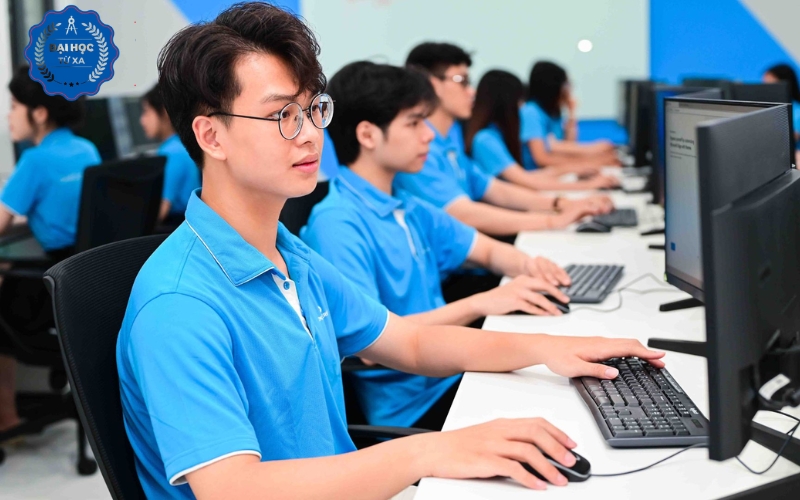 Thông báo tuyển sinh Học Từ xa ngành Công nghệ thông tin