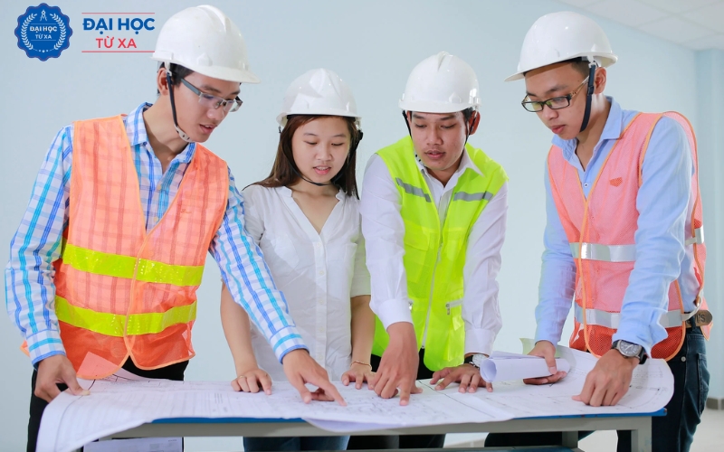 Tìm hiểu thông tin về Đại học Công nghệ kỹ thuật xây dựng