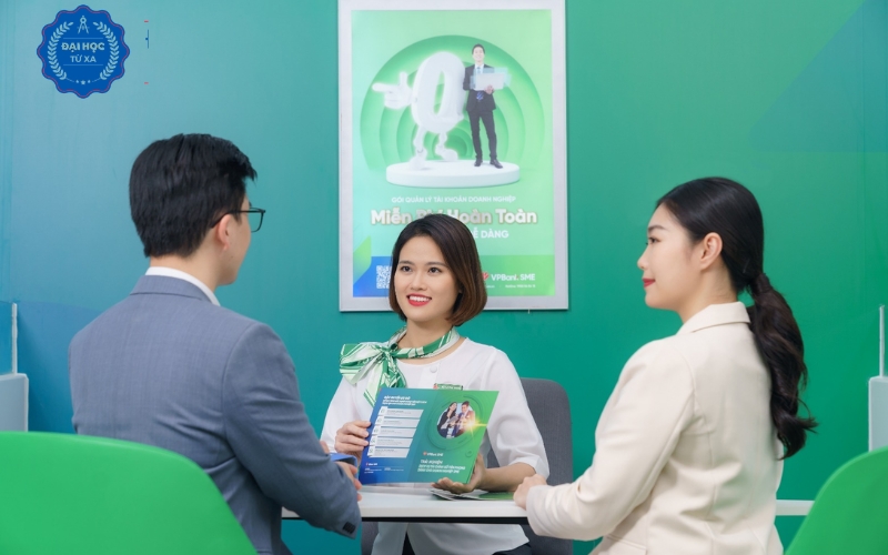 Lý do nên chọn học Đại học Tài chính ngân hàng văn bằng 2 tại Daihoctuxa.info