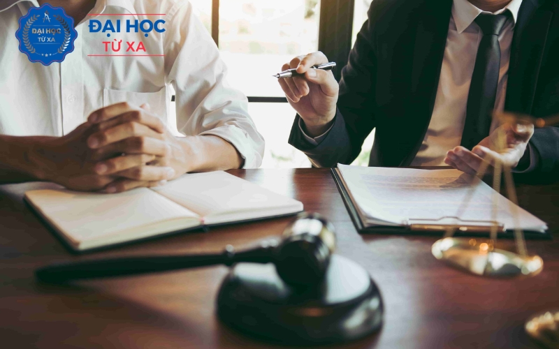 Thông báo tuyển sinh Liên thông Đại học ngành Luật kinh tế