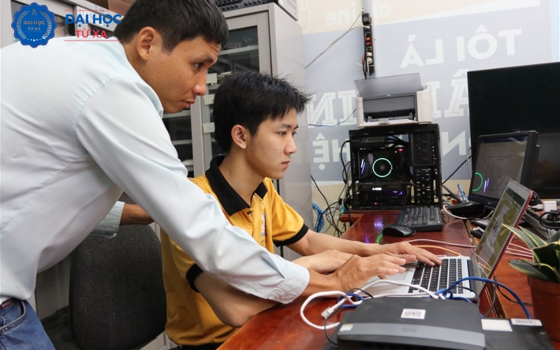 Giá trị của bằng Liên thông online ngành Công nghệ thông tin