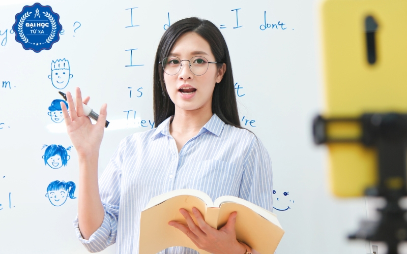 Lợi ích khi sở hữu Văn bằng 2 Đại học ngành Ngôn ngữ Anh
