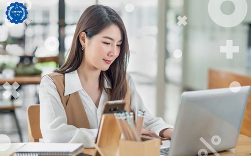 Vì sao nhiều người chọn học từ xa Văn bằng 2 Đại học ngành Kế toán