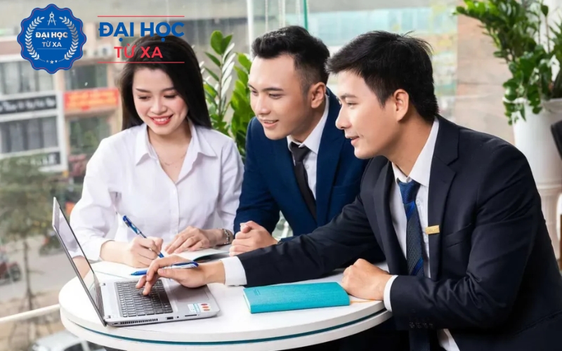 Học Liên thông ngành Tài chính ngân hàng có thực sự hiệu quả không?