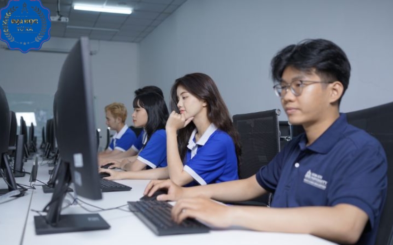 Học Liên thông ngành Công nghệ thông tin có khó không?