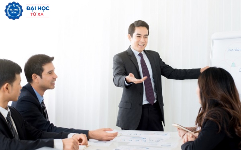 Vì sao nhiều người lựa chọn Đại học Quản trị kinh doanh hệ Từ xa?